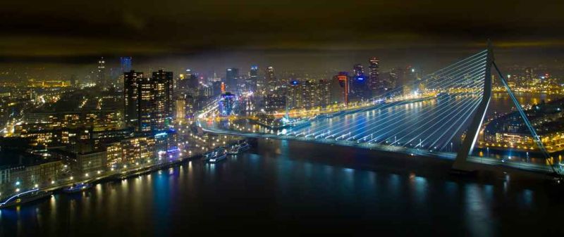 skyline rotterdam.jpg